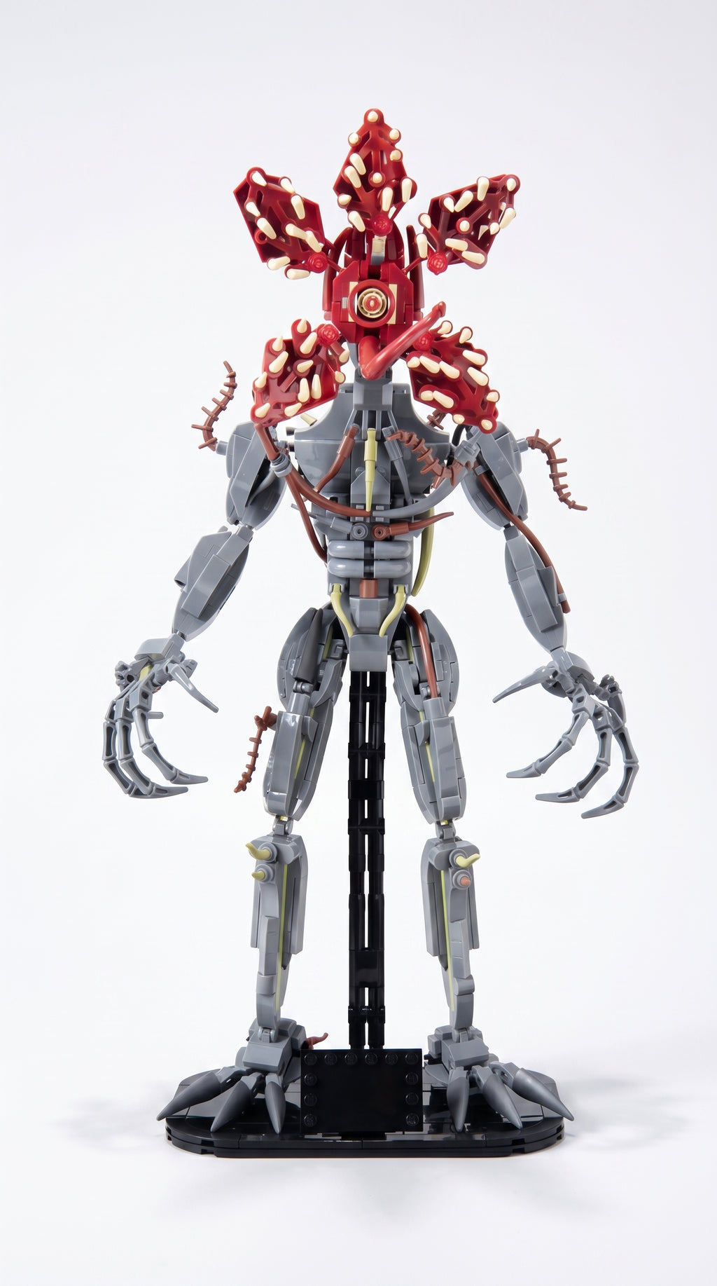 2-in-1 Flower Monster Brick Model (858 PCS)
